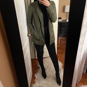 FOREVER 21 Military style coat in army green S